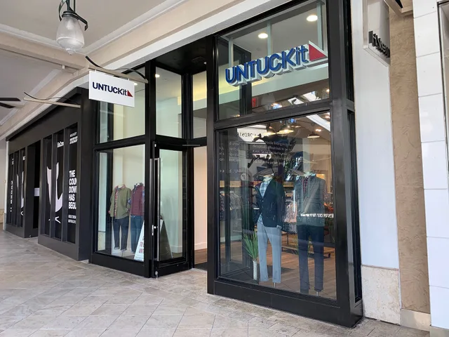 Brick and mortar from an online retailer. Is review gating allowed in the UK? What retailers must know